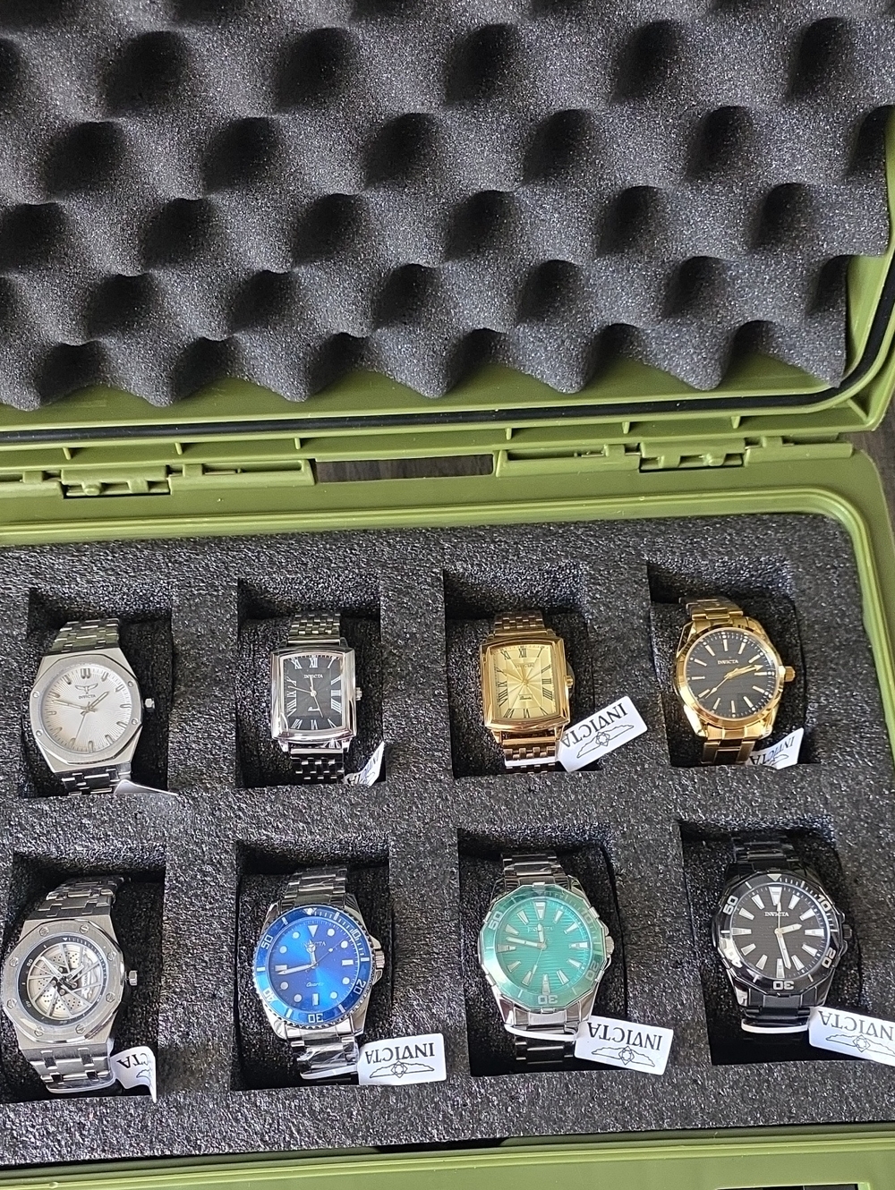Set Of 8 Men's INVICTA Watches with Special Edition Case